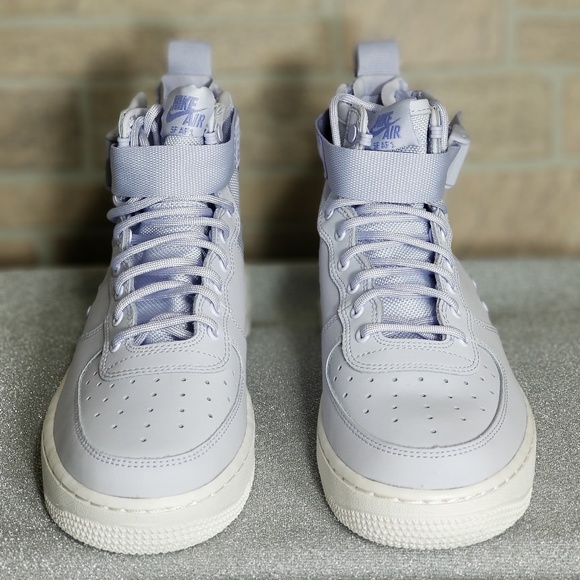 Nike Air Force 1 Mid - Picture 3 of 4